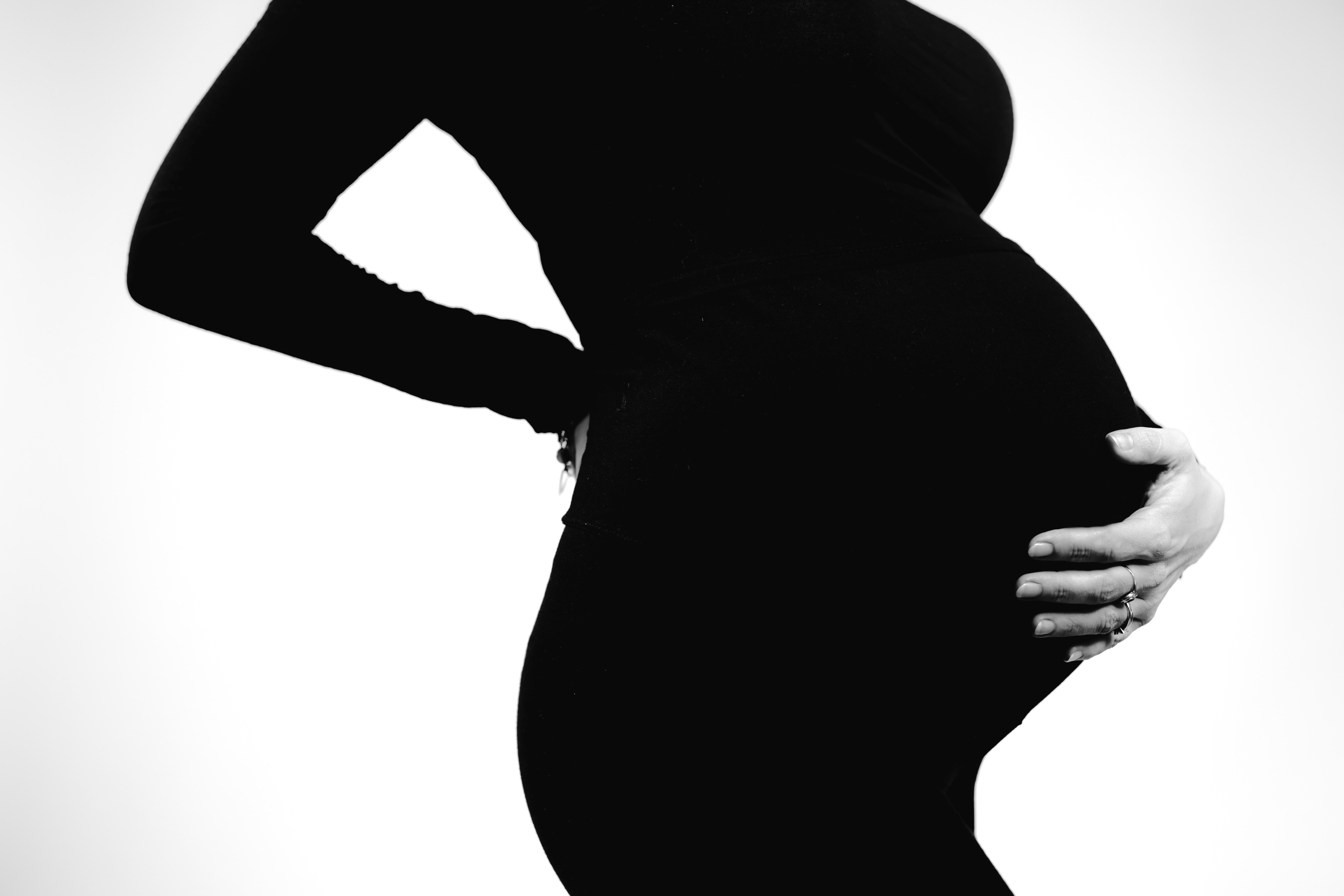 Беременность обсуждения. Общество беременных женщин. Поздняя беременность. Суррогатное материнство картинки. Суррогатное материнство для иностранцев.